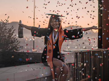 What to Wear for Graduation Pictures: A Chic Guide to Picture-Perfect Outfits