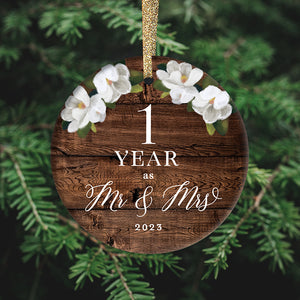 Mr and Mrs Wedding Anniversary Ornament, Personalized | 687