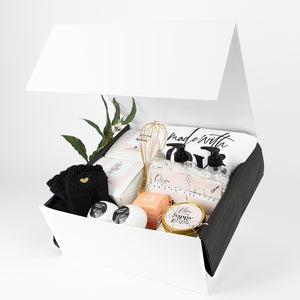 Deluxe Housewarming Gift Box